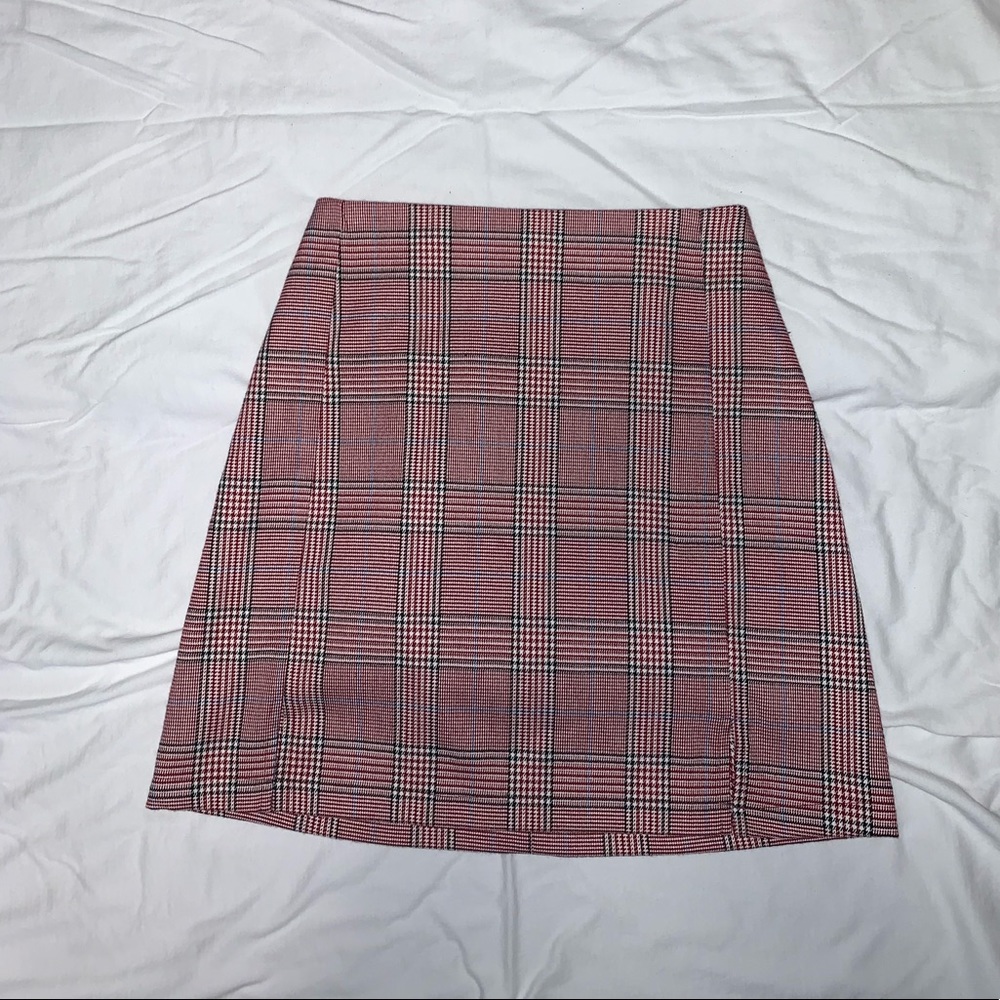 Brandy Melville Cara Skirt